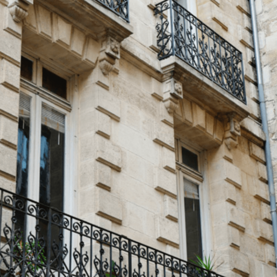 33 Rue Renière