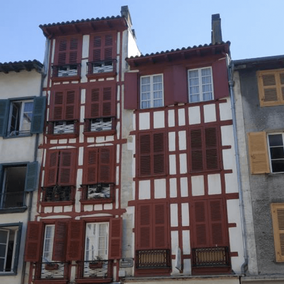 Le Monbar