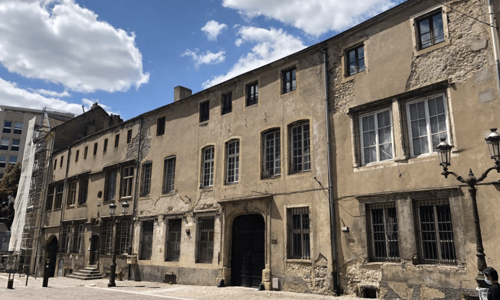 Lancement 2021 : Metz, Monument Historique : Hôtel de Burtaigne